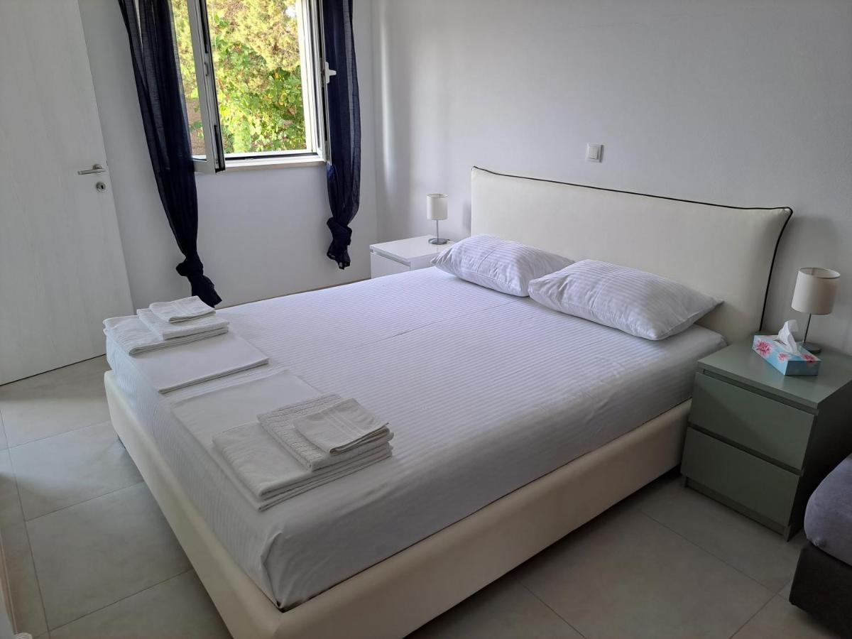Fig Tree Apartment Povlja  Bagian luar foto